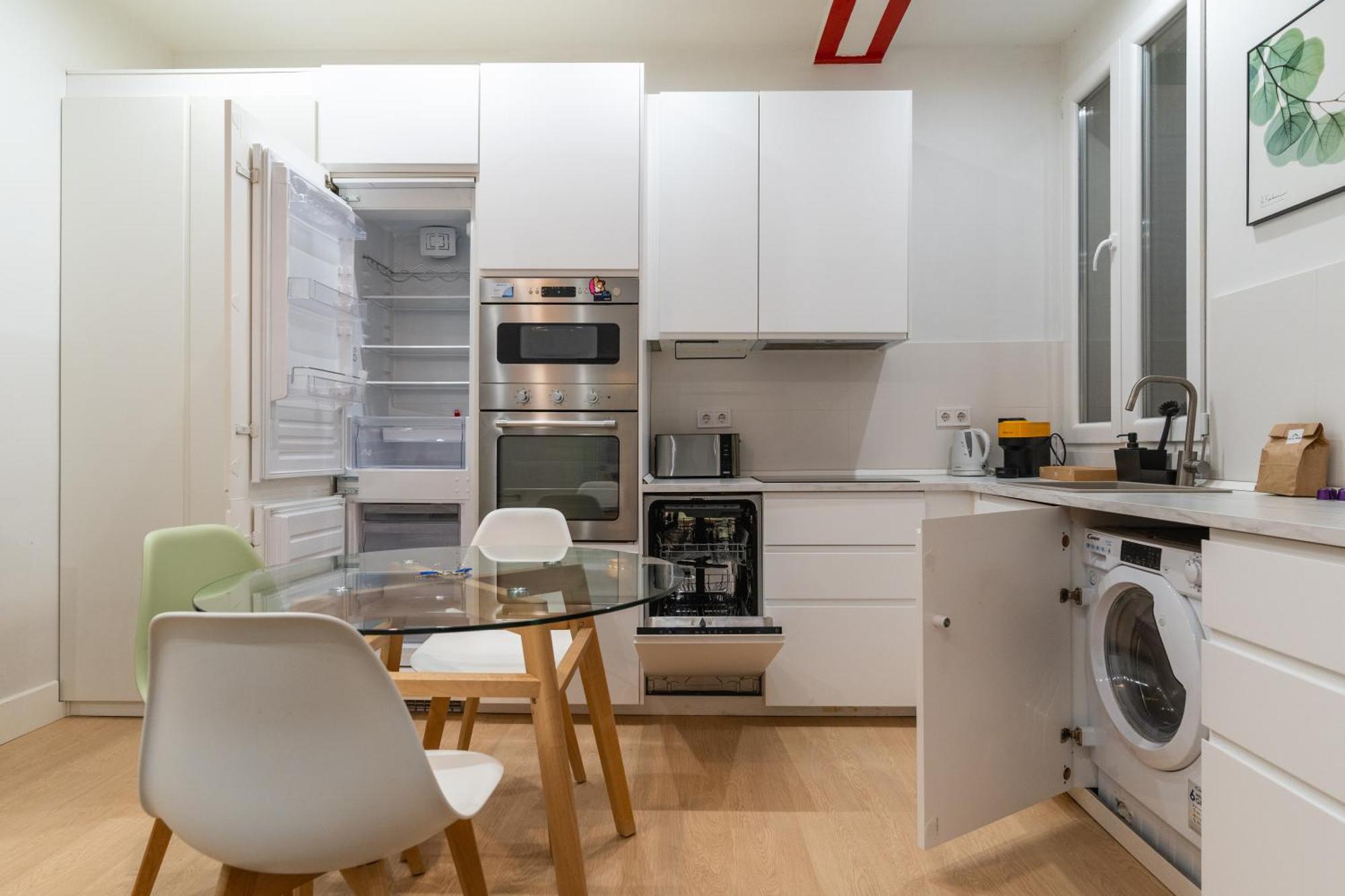 Cozy And Central-1Bd 1Bth- Cortes Apartment Madrid Exterior foto